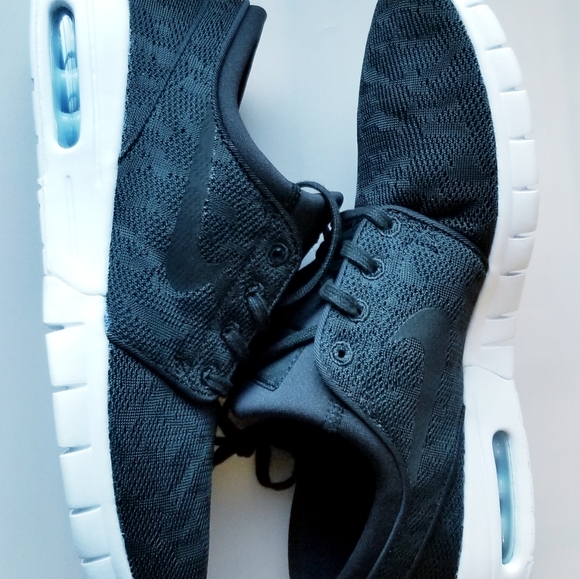 stefan janoski nike max black
